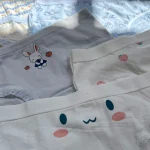 پک شورت فانتزی زنانه طرح خرگوش آبی و توت فرنگی