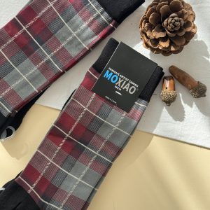 جوراب ساقدار مردانه هنری ماکسیائو moxiao طرح چارخونه زرشکی