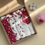شورت فانتزی زنانه طرح توت فرنگی قرمز xl