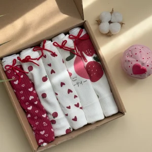 شورت فانتزی زنانه طرح توت فرنگی قرمز xl